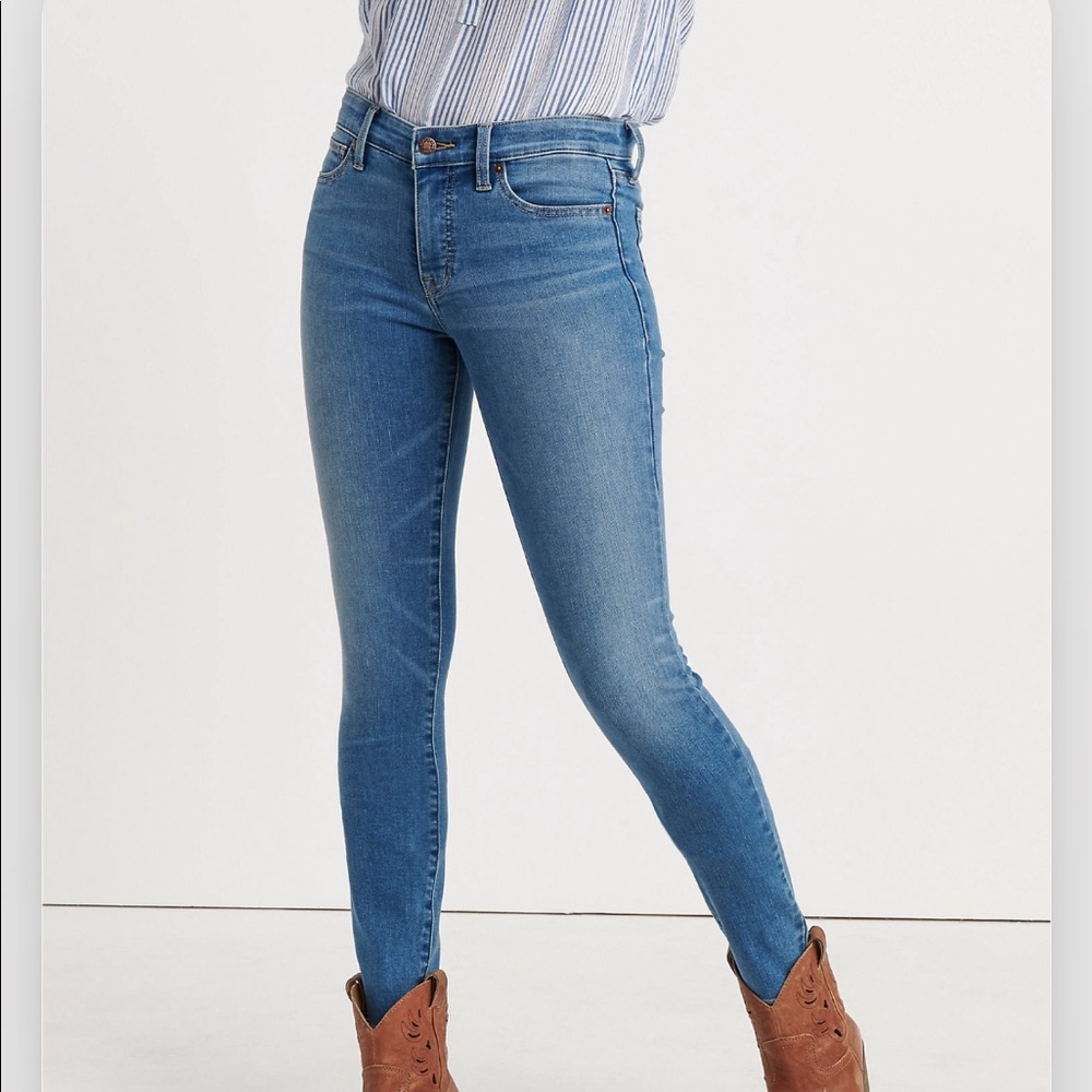 Lucky brand Ava skinny. Size 4/27